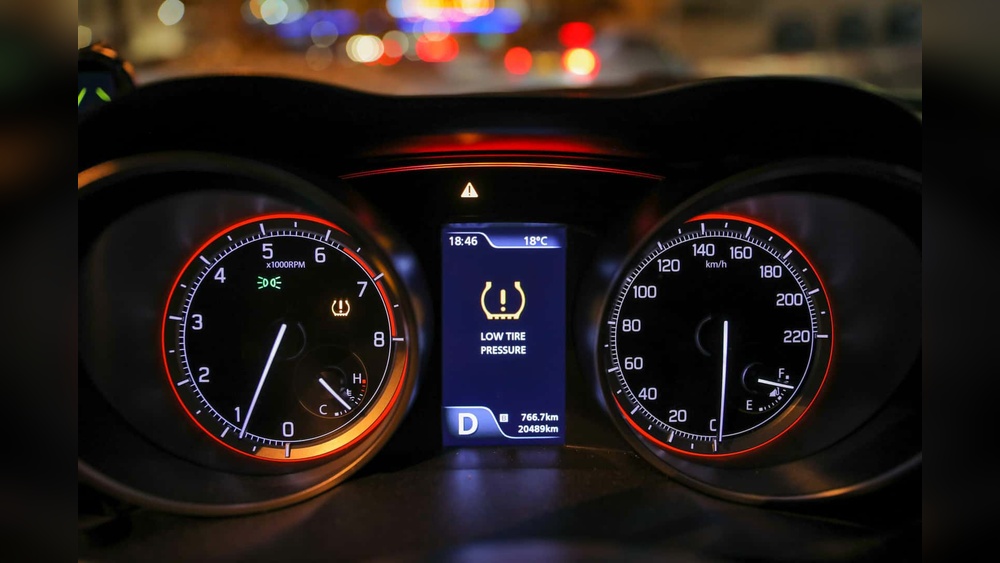 can i drive with a blinking tire pressure light