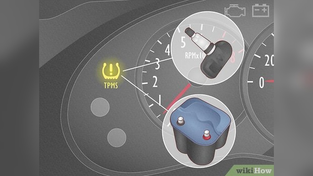 what does a flashing tire pressure light mean